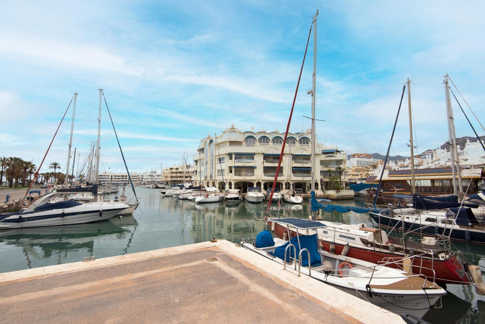 Apartmento En La Pequena Venecia, Puerto Marina Benalmádena Exteriér fotografie
